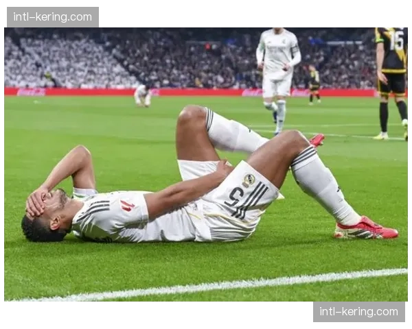 四月最佳球员候选公布，贝林厄姆、莱万、格列兹曼在列